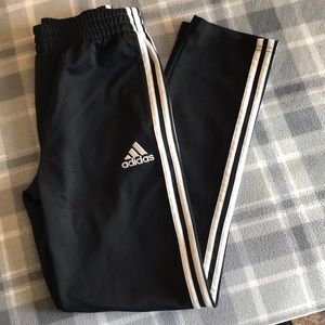 Boys Adidas joggers sweatpants